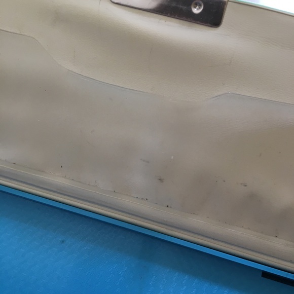 Sanrio Shinkansen! Bullet train pencil case. - Picture 10 of 12